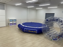大人気の大型遊具でおもいっきり楽しもう♪